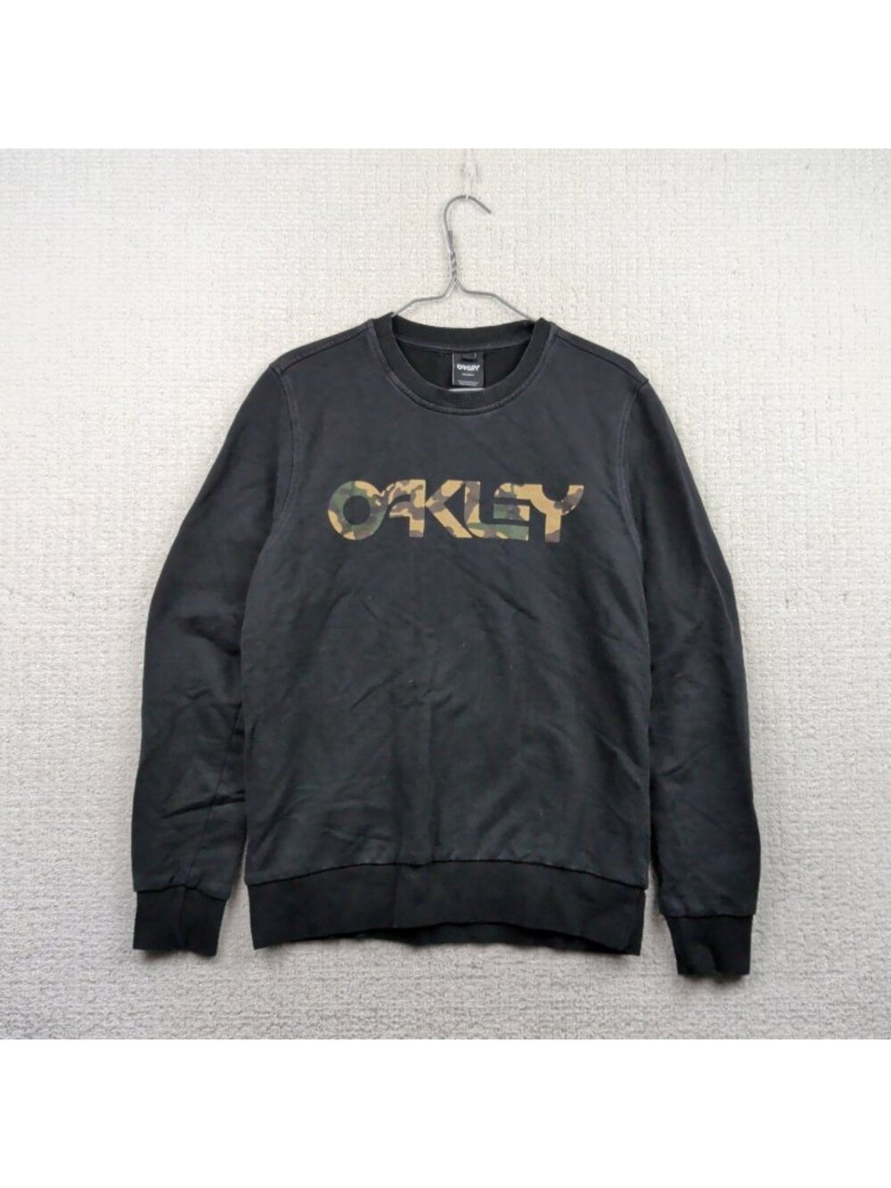 Y2K Oakley Crewneck Sweatshirt Camo Spellout Logo Off-Black Men Sz M Grunge Alt